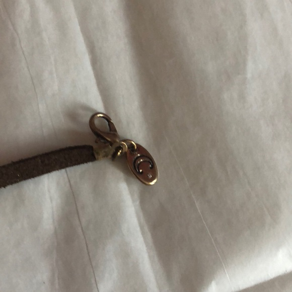 Small statement necklace - Picture 3 of 3